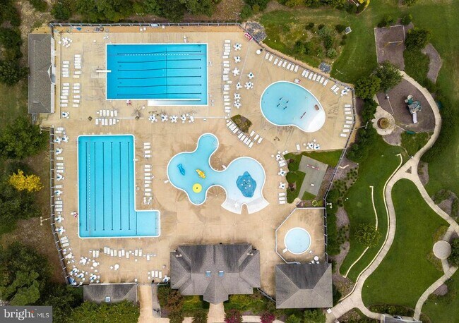 Building Photo - 43718 Winterberry Wy