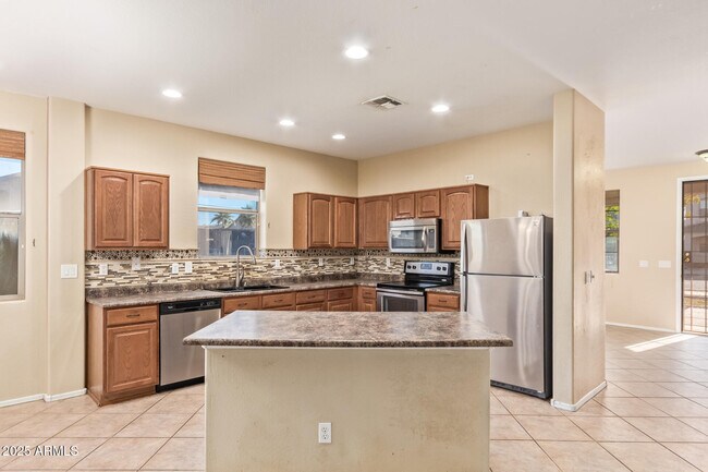 Building Photo - 22707 N 17th St