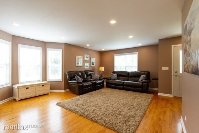 Building Photo - 3 br, 2 bath House - 15 Ash Drive