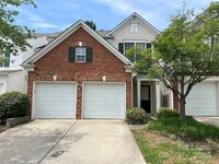 Building Photo - 10010 Blakeney Preserve Dr