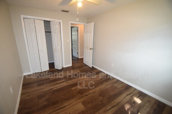 Building Photo - 2720 S San Gully Rd