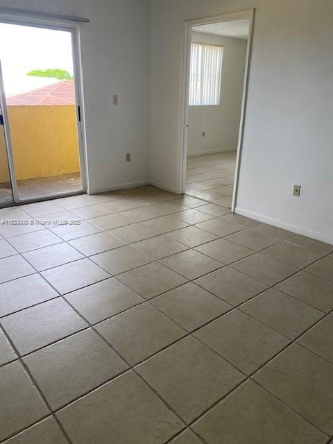 Building Photo - 14961 SW 82nd Ln