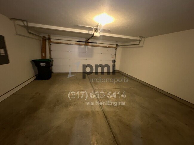 Building Photo - 2343 Ashton Ln