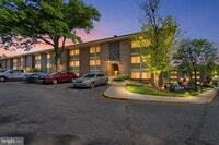 Building Photo - 7116 Donnell Pl