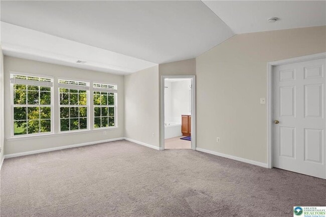Building Photo - 4542 Jasmine Dr