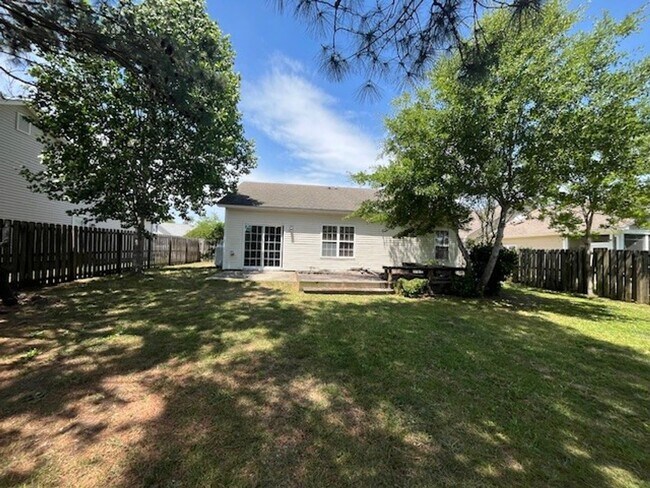 Building Photo - Charming 3-bedroom, 2-bath home in Leland, NC
