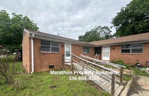 Primary Photo - 407 E Florida St