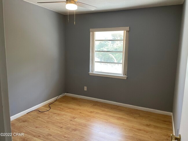 Building Photo - 1510 Clay Ave