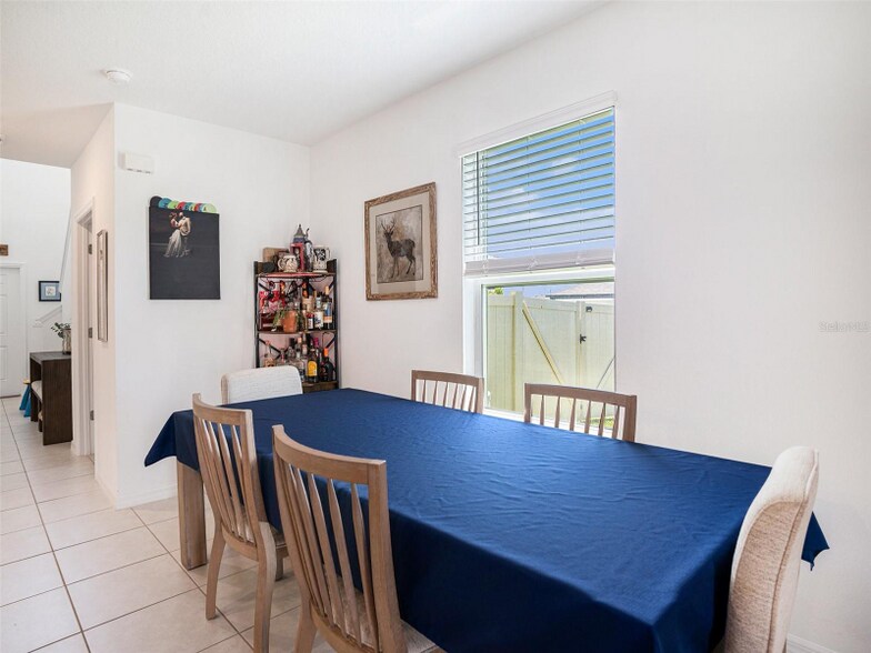 Building Photo - 2870 Silver Scallop Lp