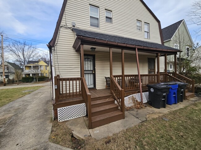 Building Photo - 11600 Beulah Ave