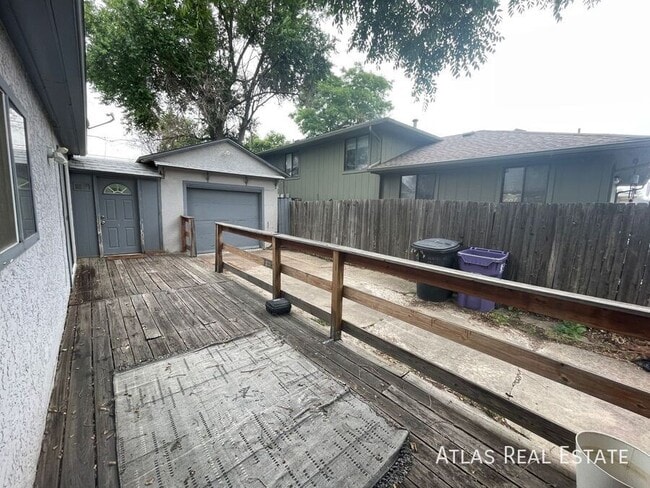 Building Photo - 2234 S Dexter St