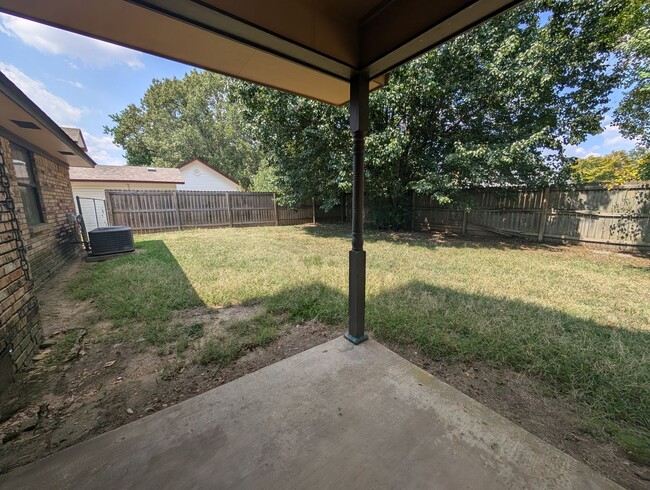 Building Photo - Remodeled Home in Pleasant Grove!