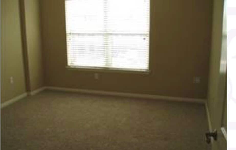 Bedroom - 5 500 W