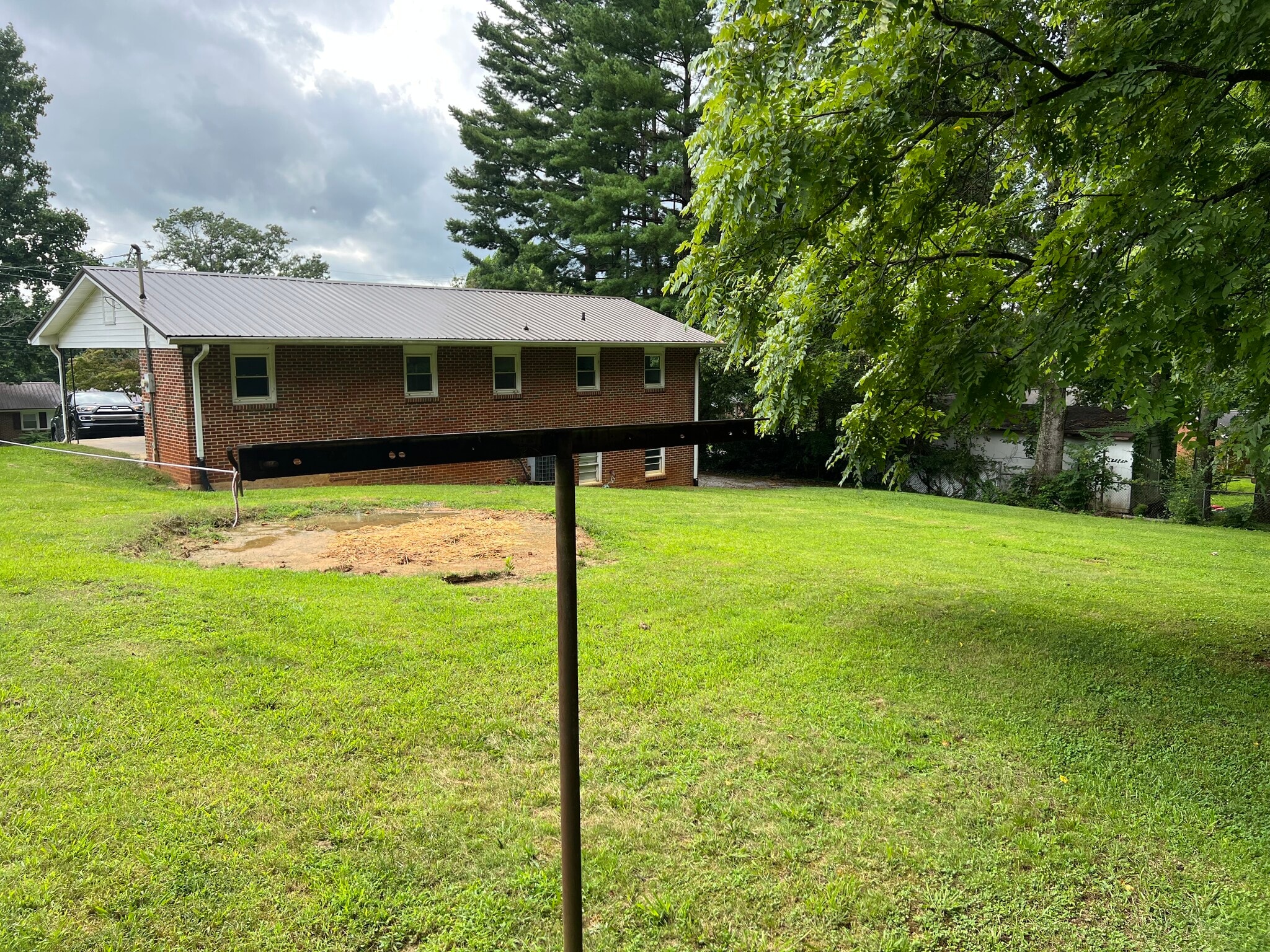 Building Photo - 112 Evergreen Rd