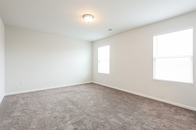 Building Photo - 346 Elevation Ct