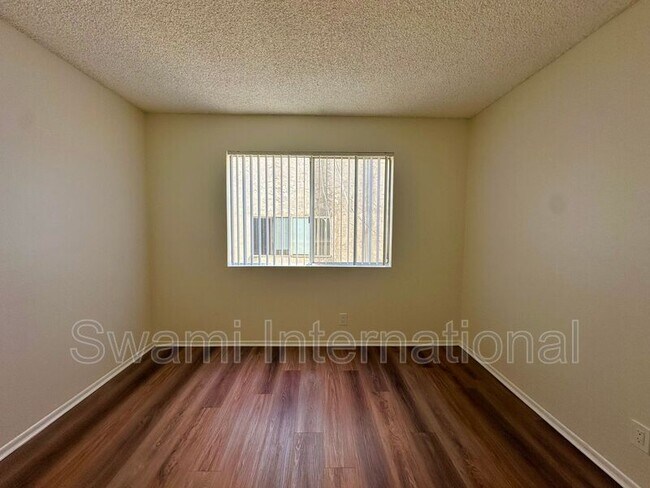 Building Photo - 26114 Belle Porte Ave