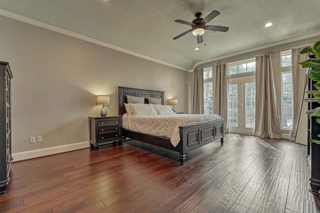 Building Photo - 87 W Honey Grove Pl