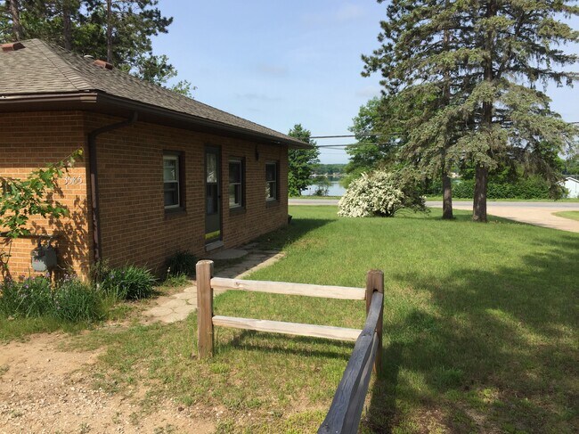 Building Photo - 3585 Old US Highway 27 S