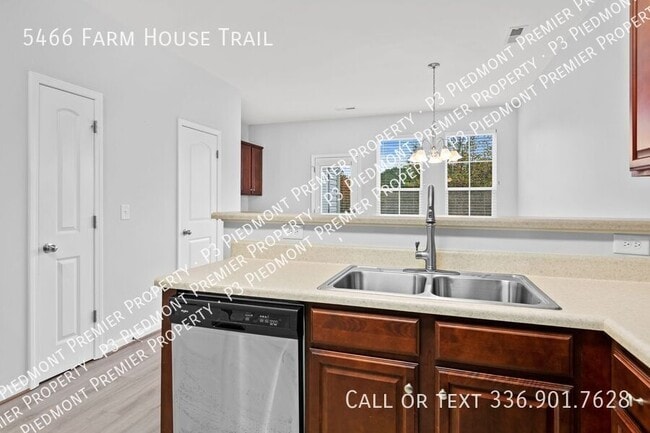 Building Photo - 5466 Farm House Trail