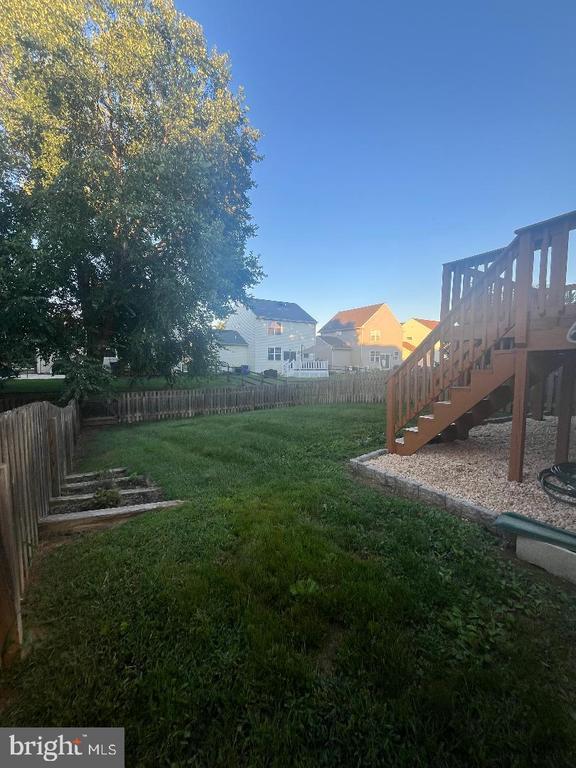Building Photo - 31 Carrick Ln