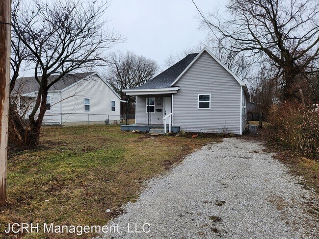Building Photo - 3 br, 1 bath House - 2118 W Phelps