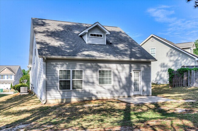 Building Photo - 913 Cabot Cove