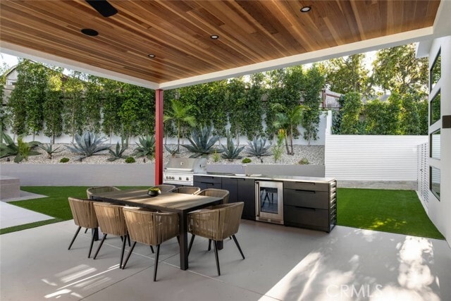 Building Photo - 22020 Alizondo Dr