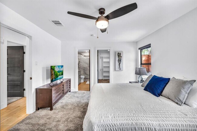 Building Photo - 3419 Clarksburg Dr