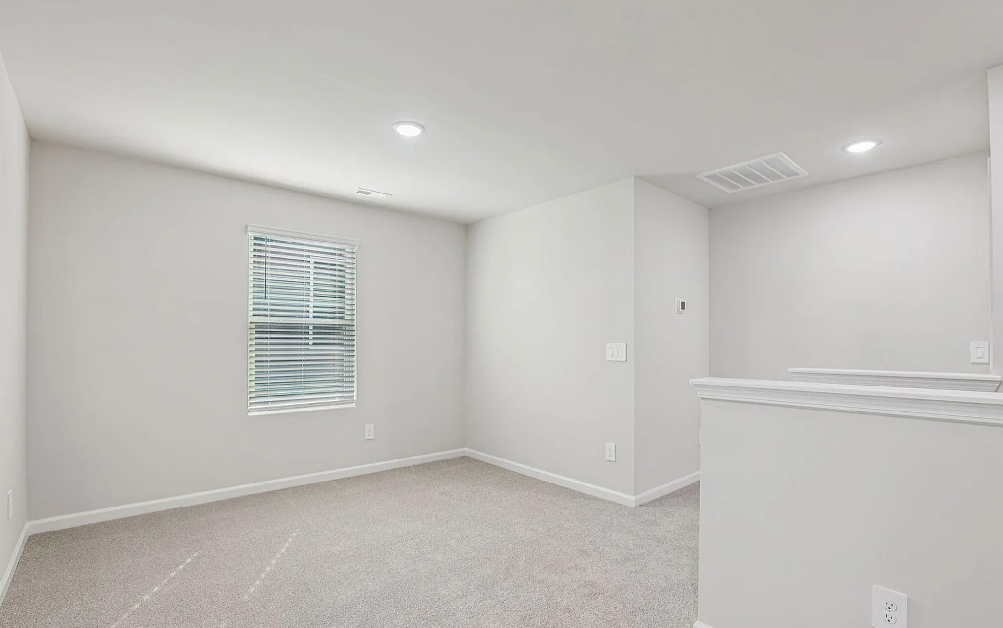 Building Photo - 908 Grand Mesa Dr