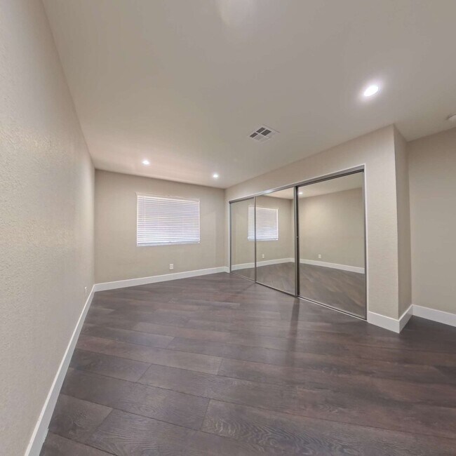 Building Photo - Highly Remodeled | 2nd Floor | Storage Room