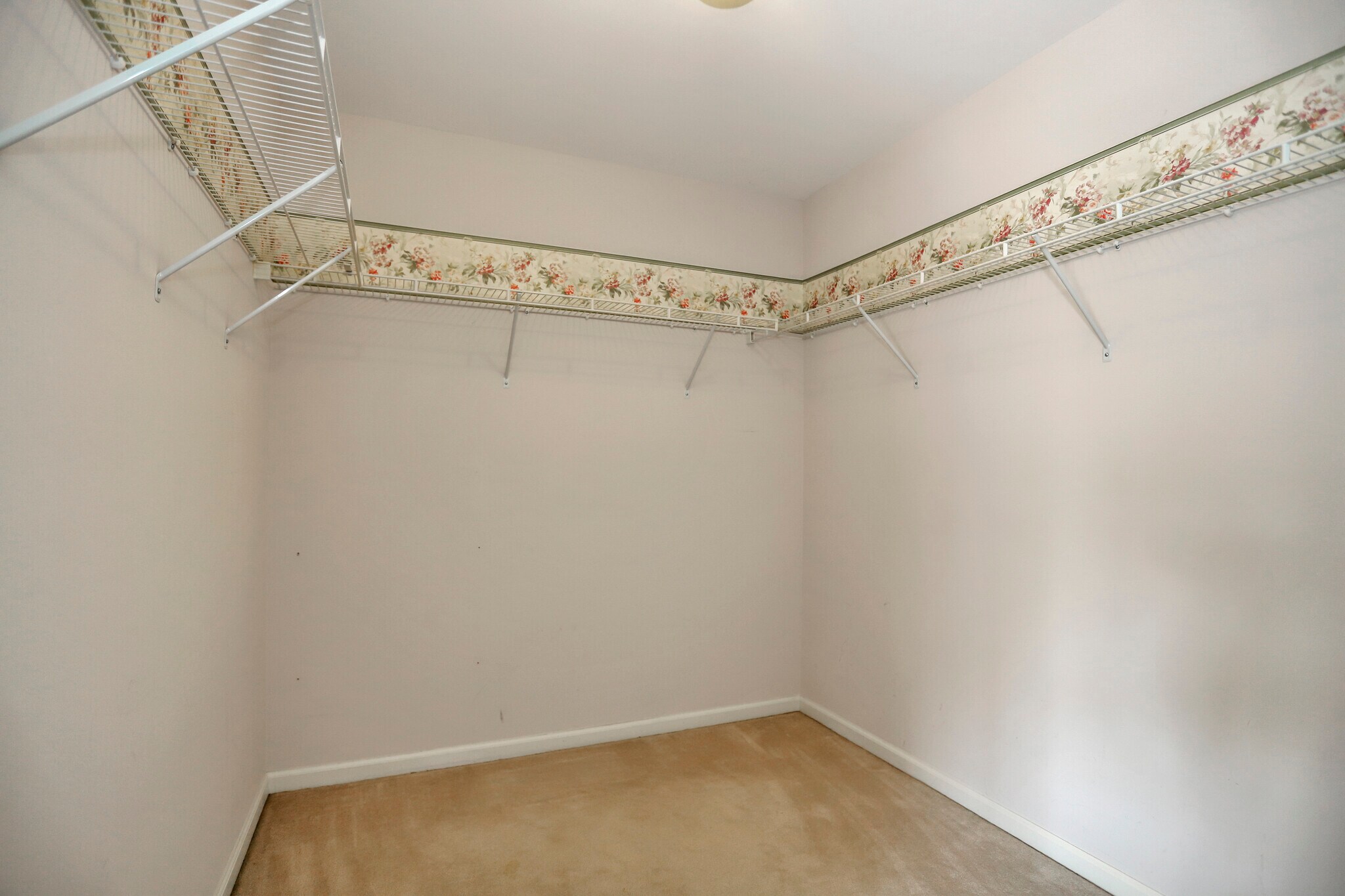 Master Bedroom Walk In Closet - 2165 Sunrise Cir