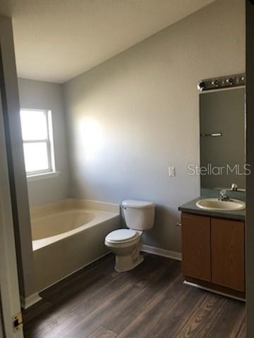 Building Photo - 639 Yak Ct