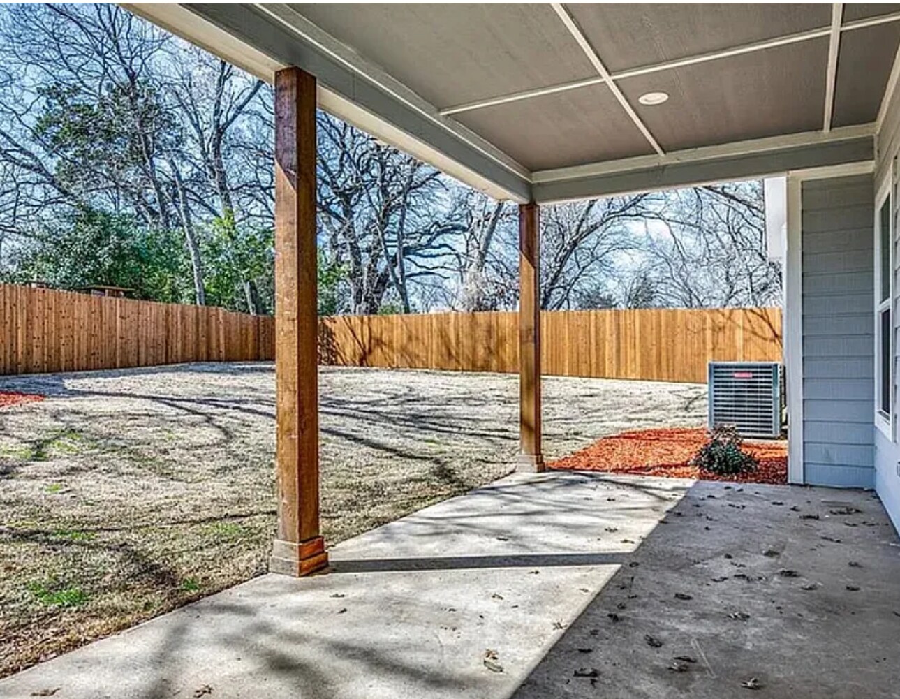 Building Photo - 1253 Cedar Haven Ave