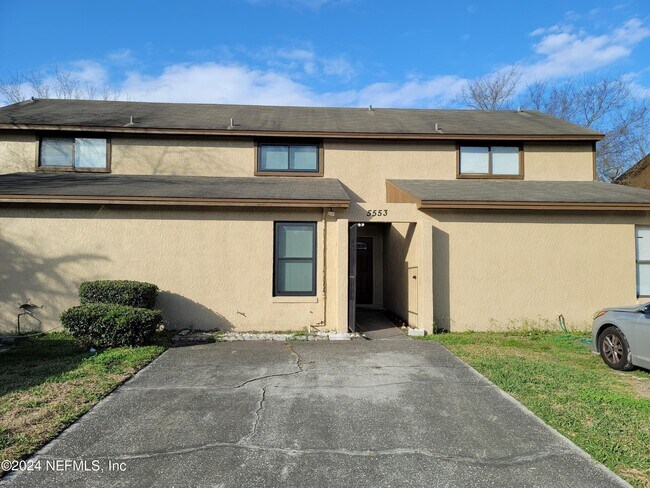 Building Photo - 5553 Greatpine Ln S