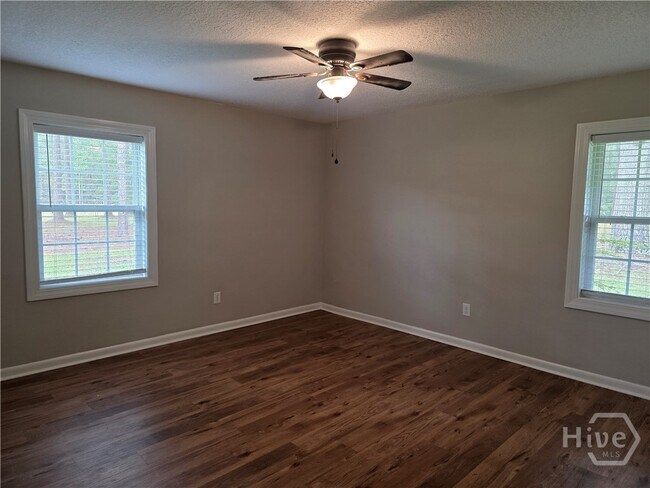 Building Photo - 5944 GA-21