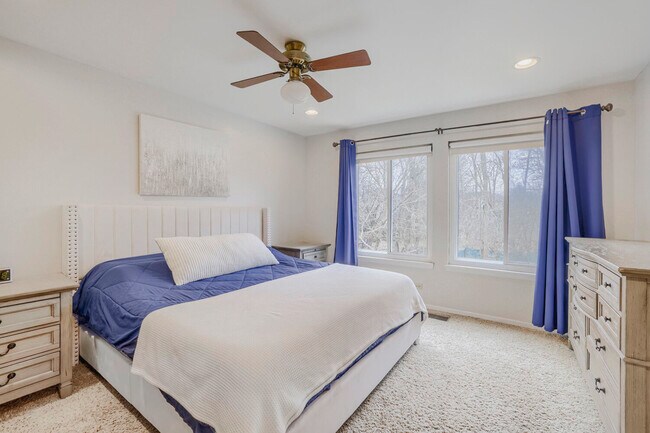 Building Photo - 1526 Almaden Ln