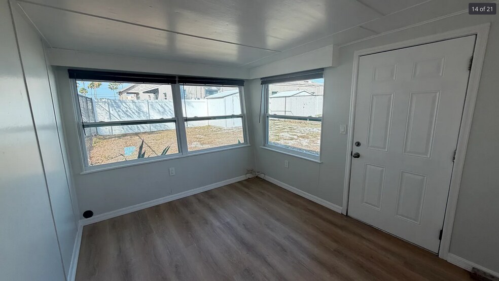 Building Photo - 2268 Palmwood Dr