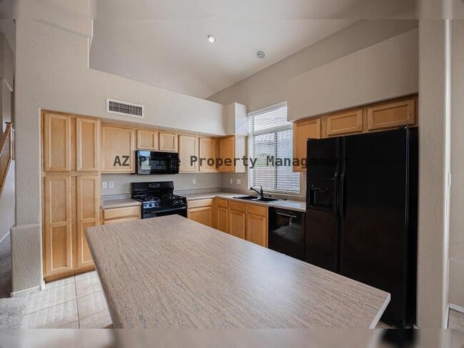 Building Photo - 522 N Kimberlee Way