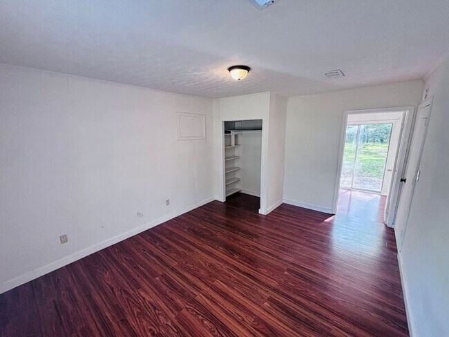 Building Photo - 239 Mason Blvd