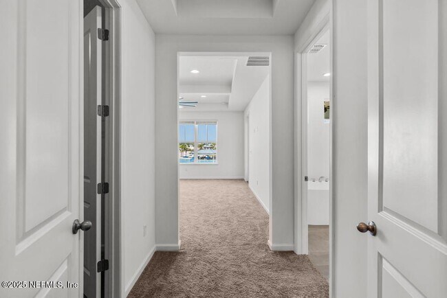 Building Photo - 475 Marquesa Cir