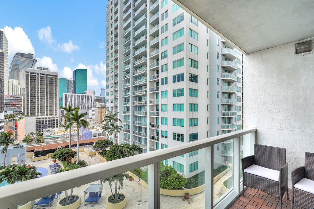Building Photo - 244 Biscayne Blvd