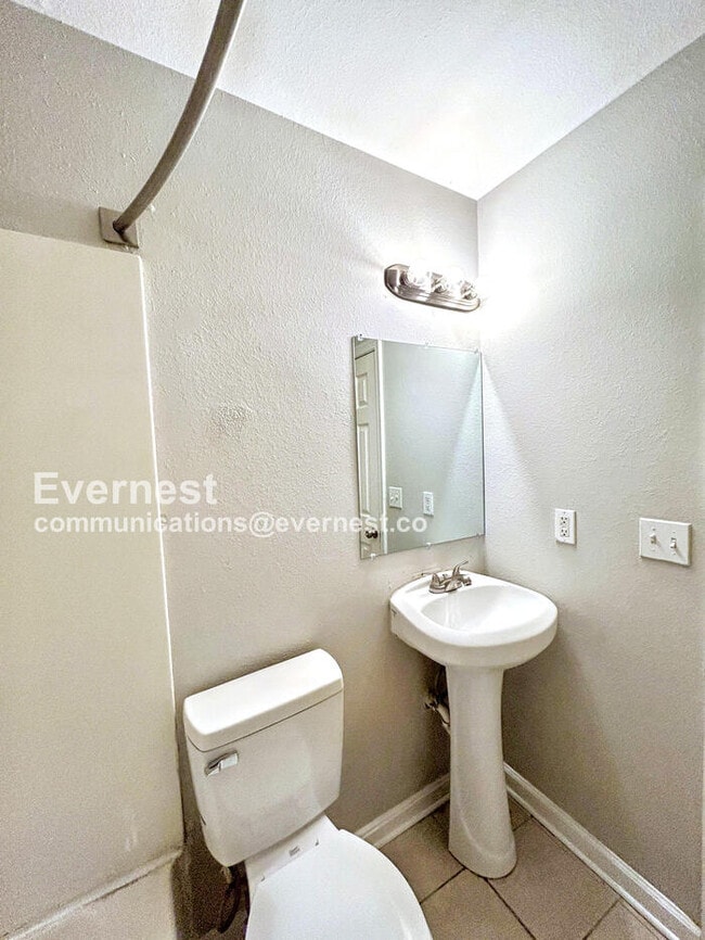 Building Photo - 3513 Briel St