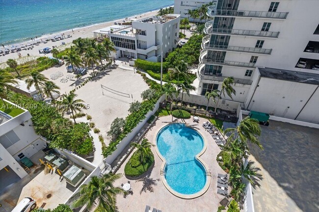 Building Photo - 4001 S Ocean Dr