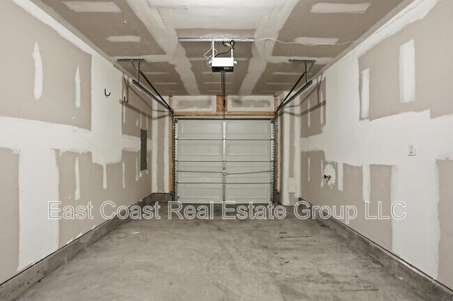 Building Photo - 202 Magellan Dr