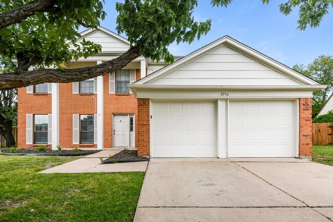 Building Photo - 3956 Wrenwood Dr