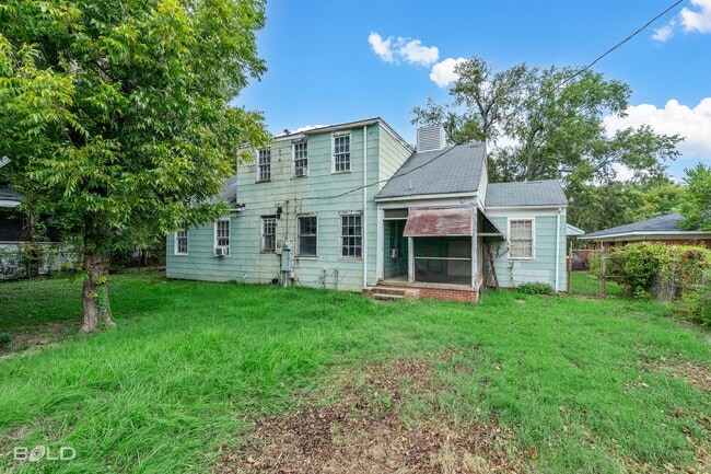 Building Photo - Home For Rent!