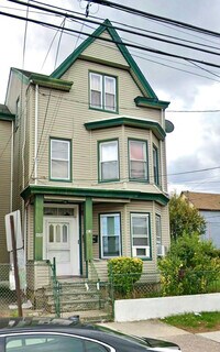 Front of the house - 486 21st Ave