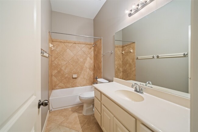 Building Photo - 2818 Red Maple Dr