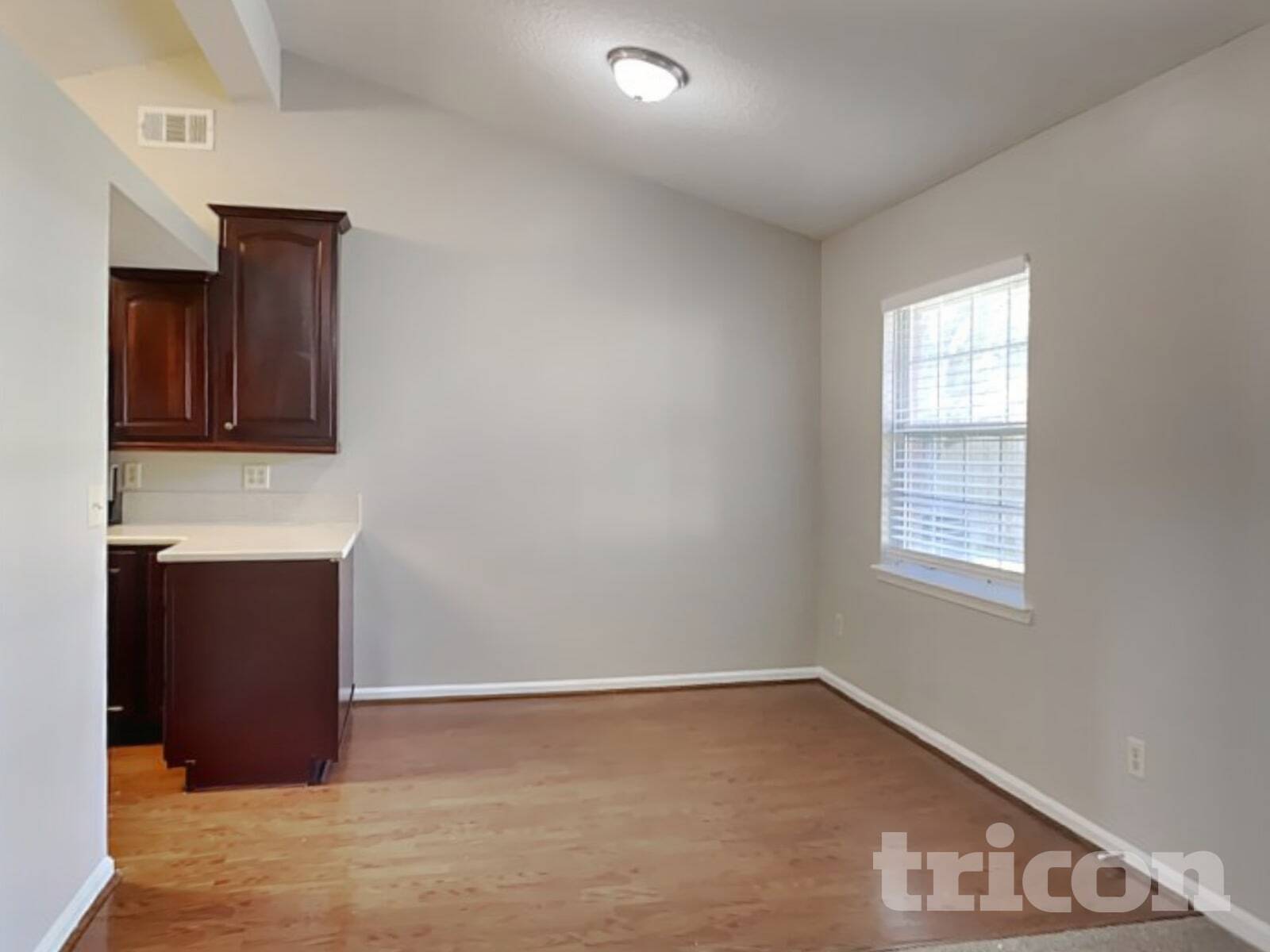 Building Photo - 4399 Princess Labeth Ct W