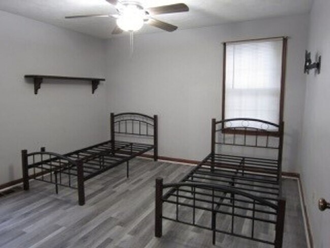 Building Photo - Charming 2BR House in Atlanta